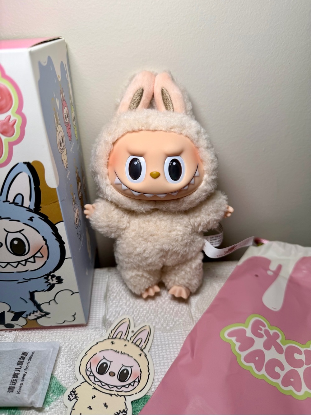 (NEW) THE MONSTERS - Exciting Macaron Vinyl Face - Soymilk - Labubu